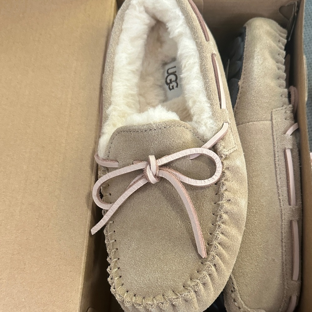 UGG Beige Suede Moccasin Slippers size 6